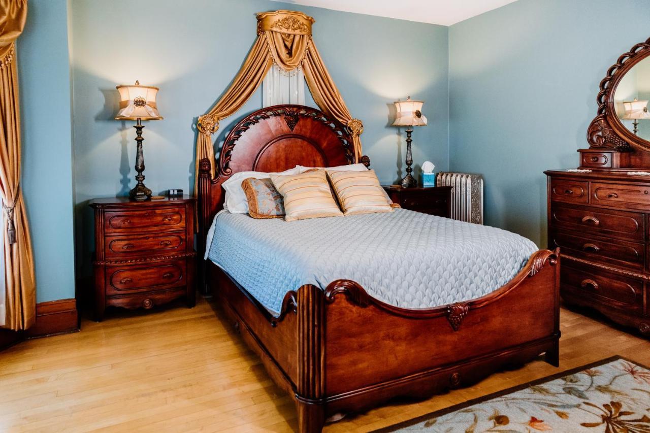 1897 Beekman House Bed And Breakfast Dundee Екстериор снимка